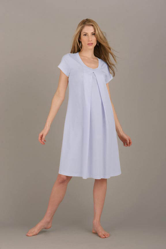OV161 - Short Sleeve Organic Hospital Gown in Lavender from queenbee.com.au