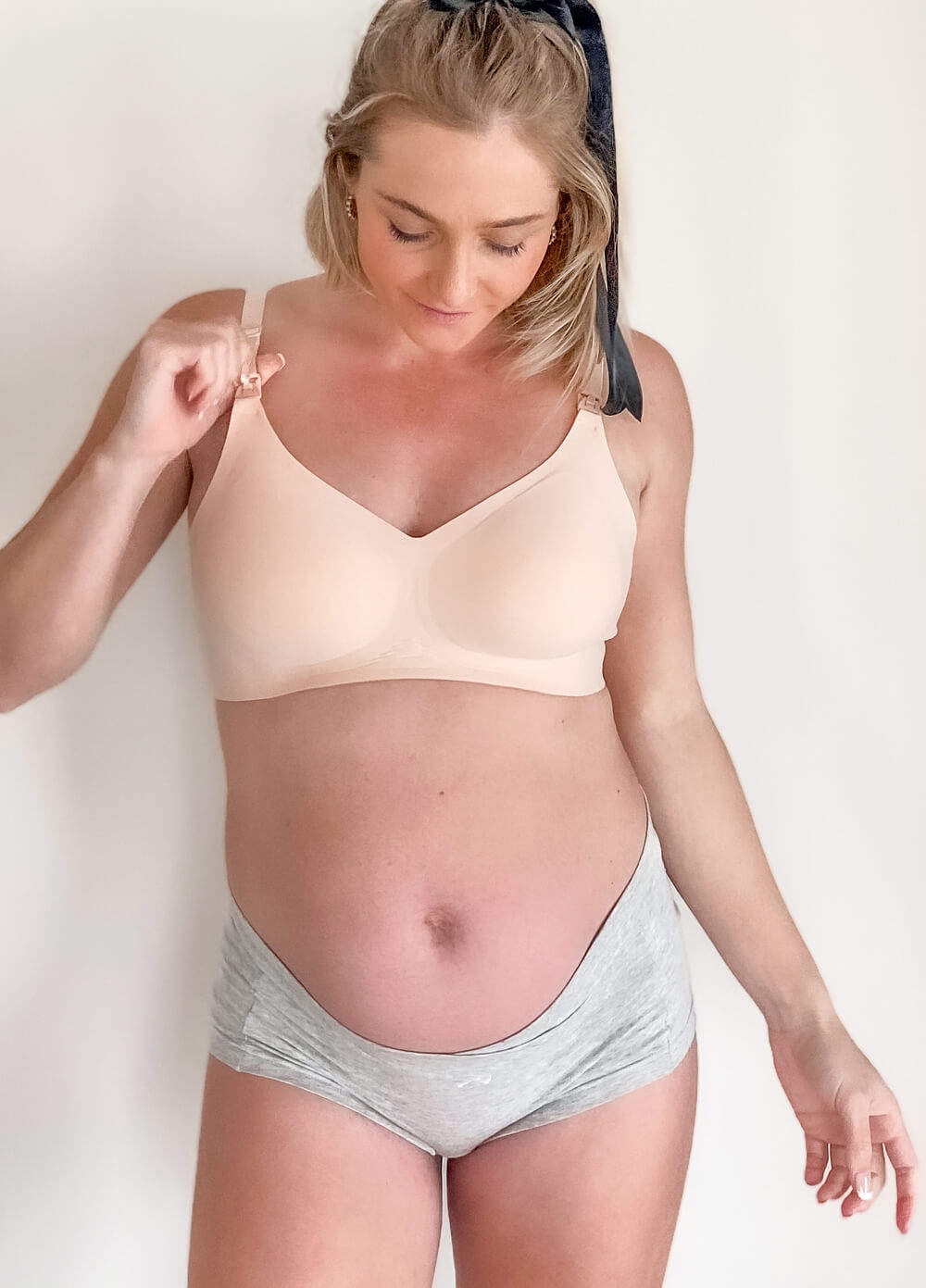 Kala Maternity Nursing Cooling T-Shirt Bra in Nude | Queen Bee