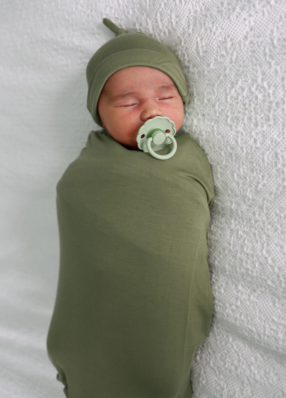 Welcome Baby - Adore 4-piece Pregnancy Robe & Swaddle Set in Khaki