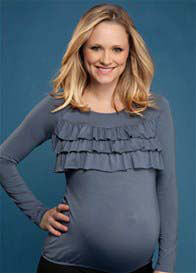 Mayreau - Ruffle Maternity/Nursing Top 