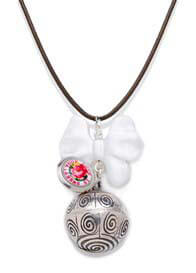 Poupke - Bertille Mother of Pearl Necklace