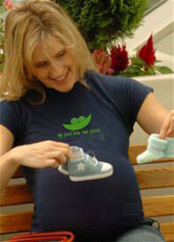 2 chix - My Pod Has Two Peas Maternity Tee