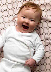 Swaddle - Blanket in Pink Circles