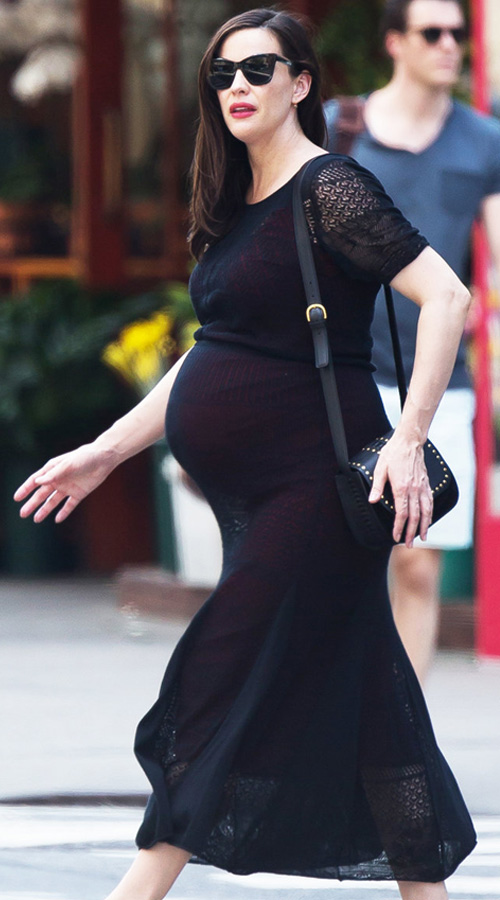 Get Liv Tyler's pregnancy look