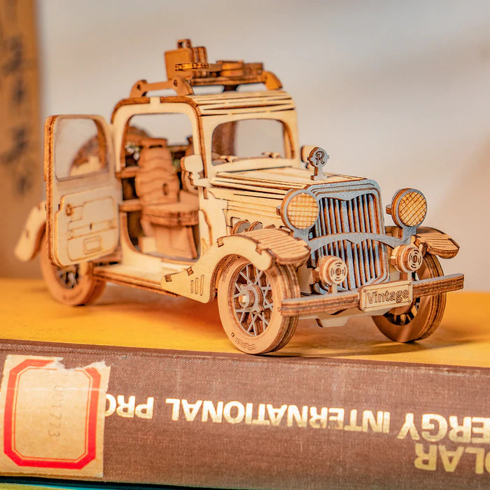 Robotime Vintage Car