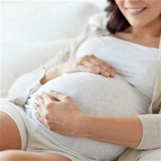 Natural Ways to Quell Swelling During Pregnancy