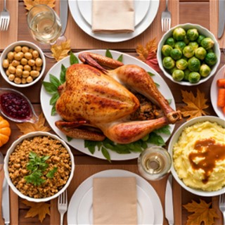 4 Holiday Dishes Pregnant Women Should Pass On (and 3 You Can Eat)