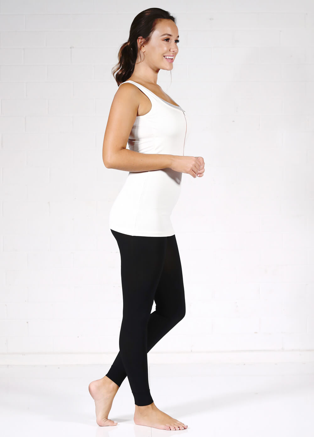 Preggers - Maternity Compression Leggings in Black | Queen Bee