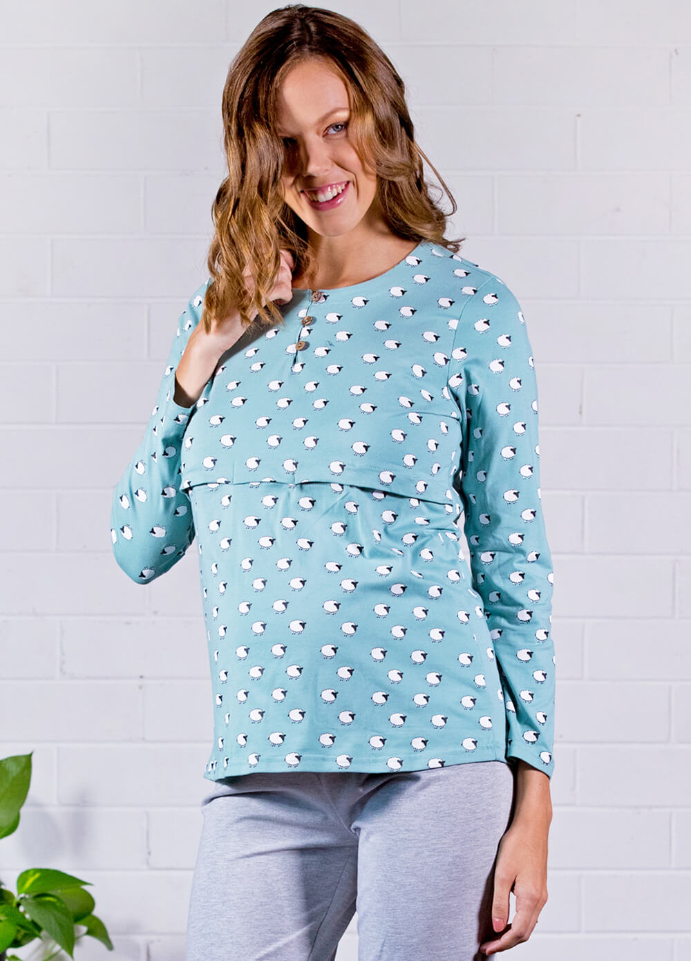 Uzelle Maternity Nursing PJ Set by Lait & Co