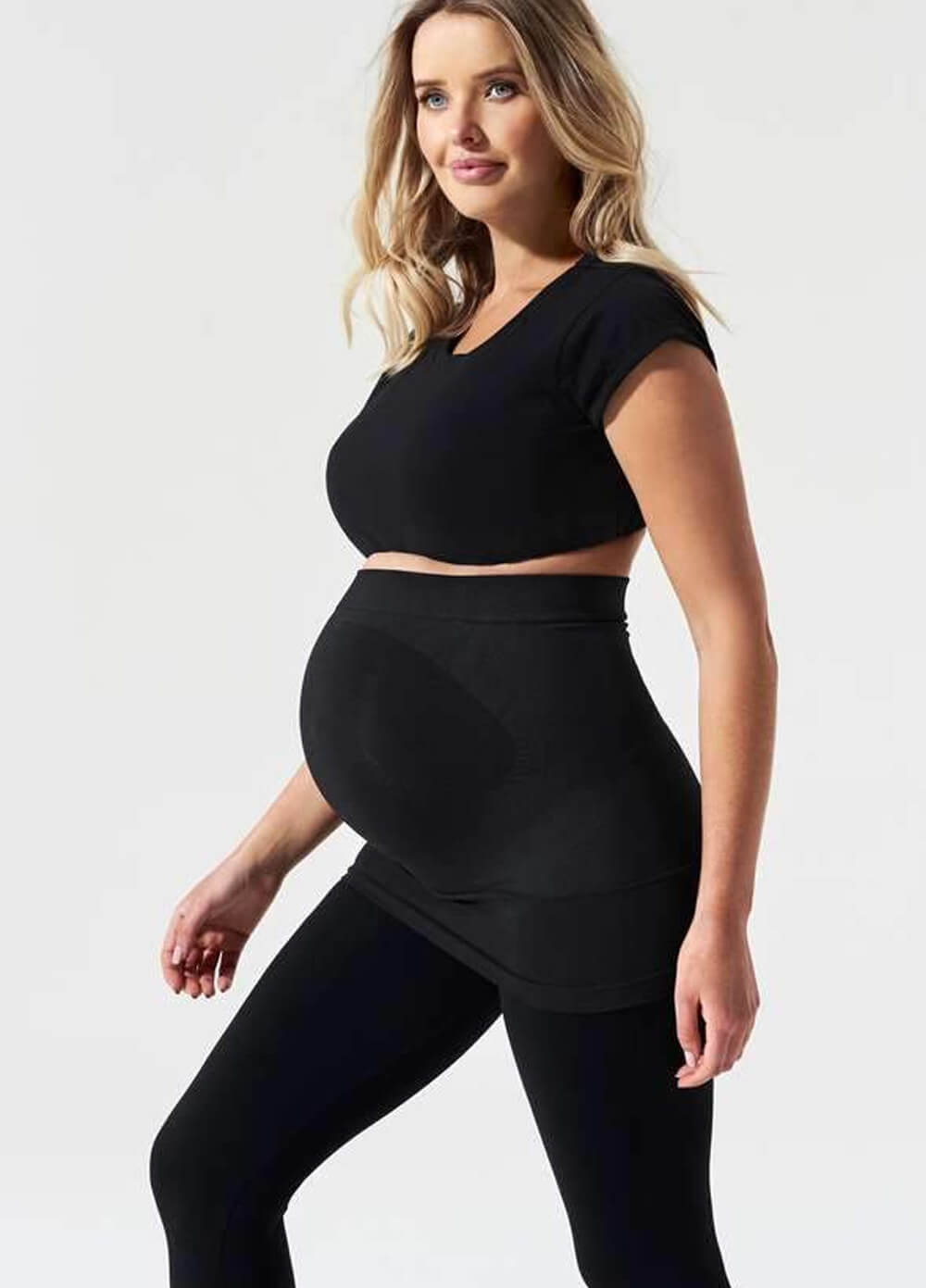 Built-in Support Maternity Belly Band in Black by Blanqi