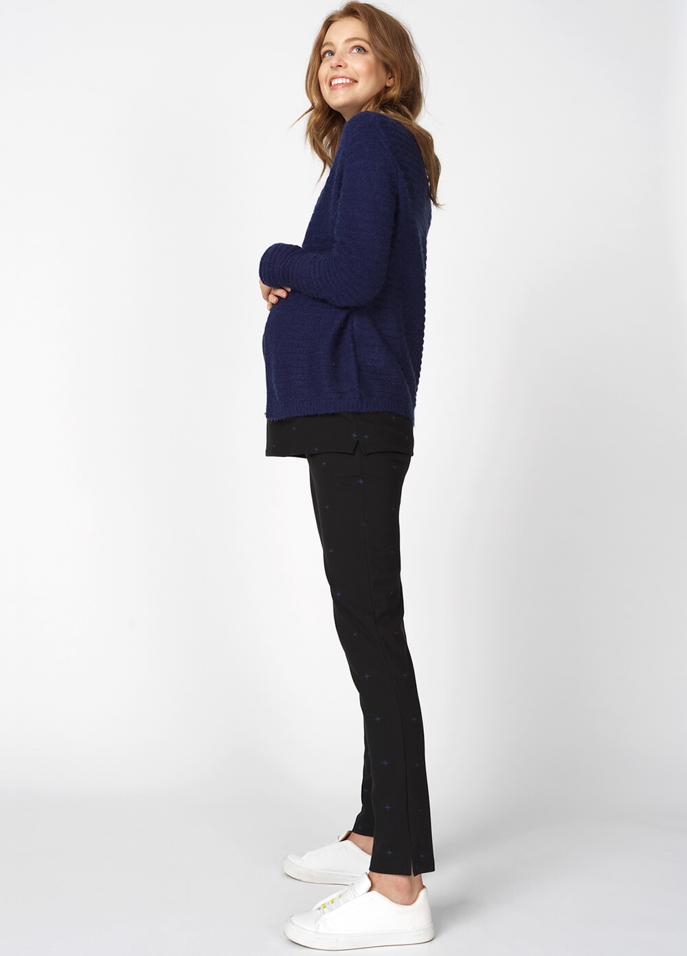 Queen mum - Textured Maternity Knit Cardigan in Blue | Queen Bee