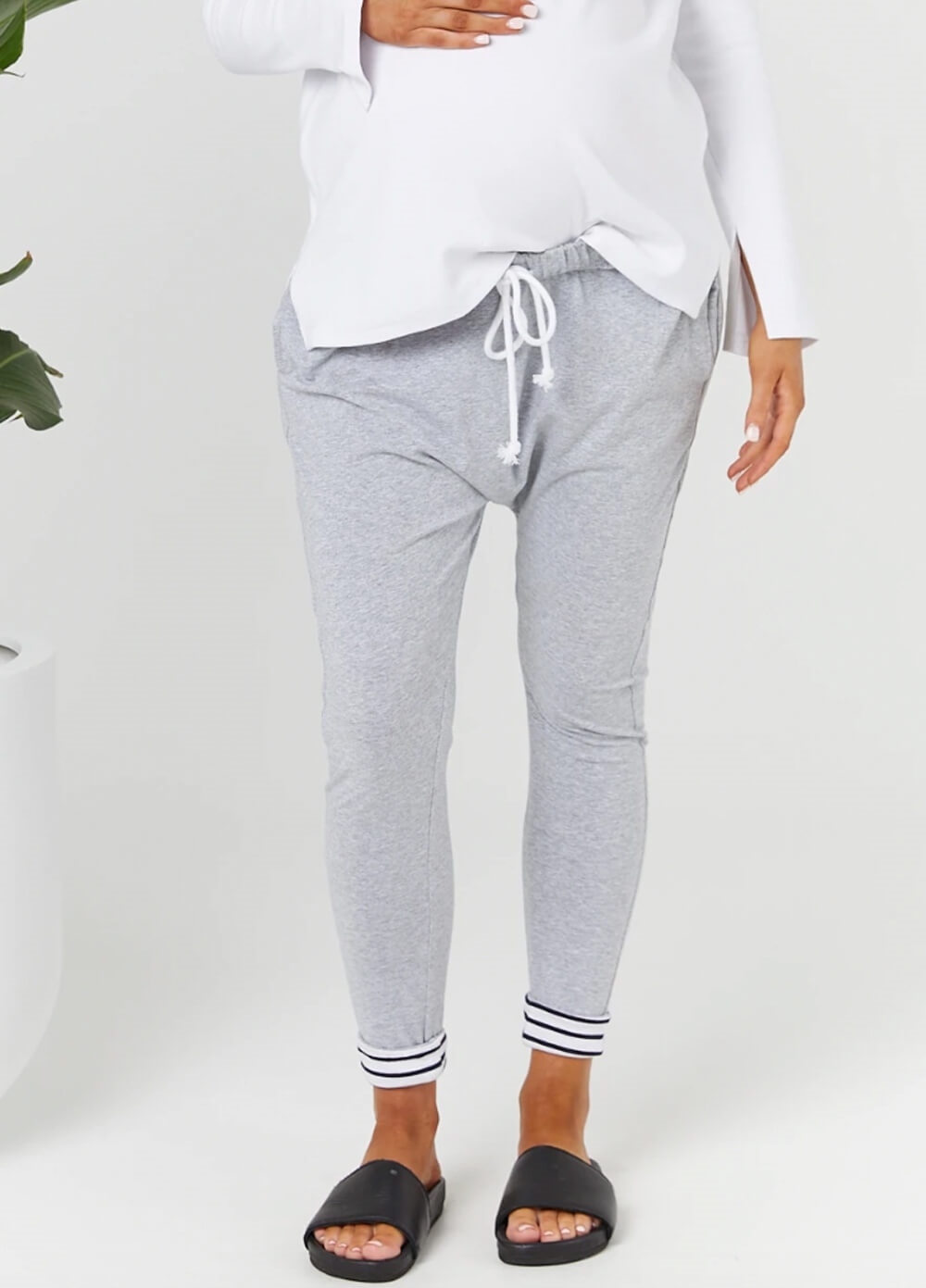 Legoe - Mosman Maternity Harem Pants in Grey | Queen Bee