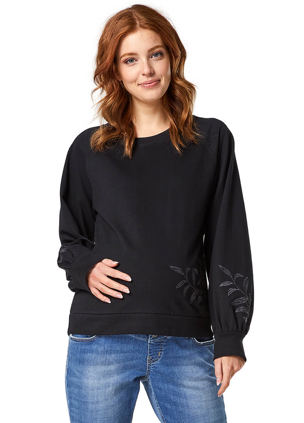 Queen mum - Embroidered Leaf Organic Maternity Sweater | Queen Bee