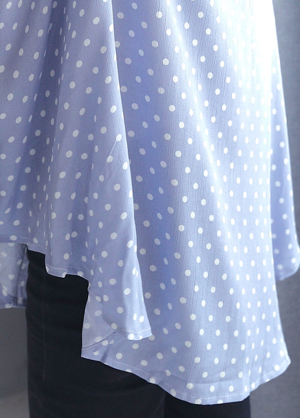 Lait & Co - Nursing Couverture in Blue Polkadot | Queen Bee