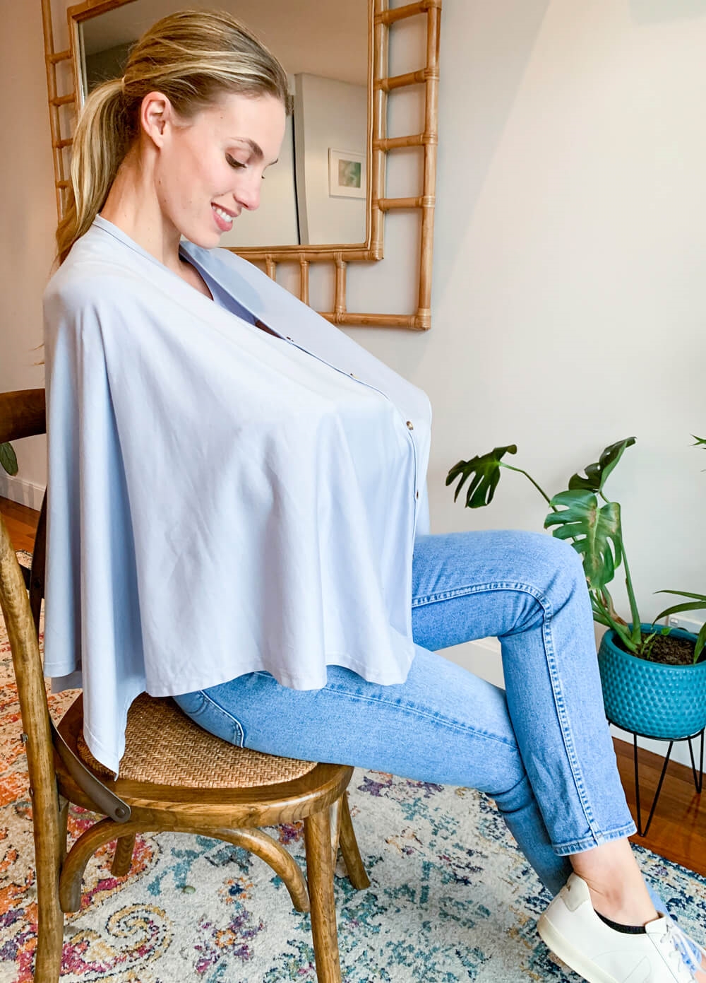 Lait & Co - Nursing Couverture in Pale Blue | Queen Bee