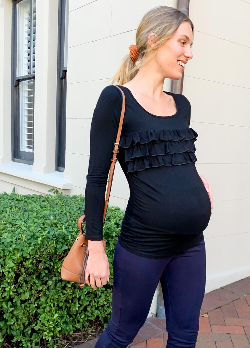 Floressa - Devyn Maternity & Nursing Ruffle Top in Black | Queen Bee