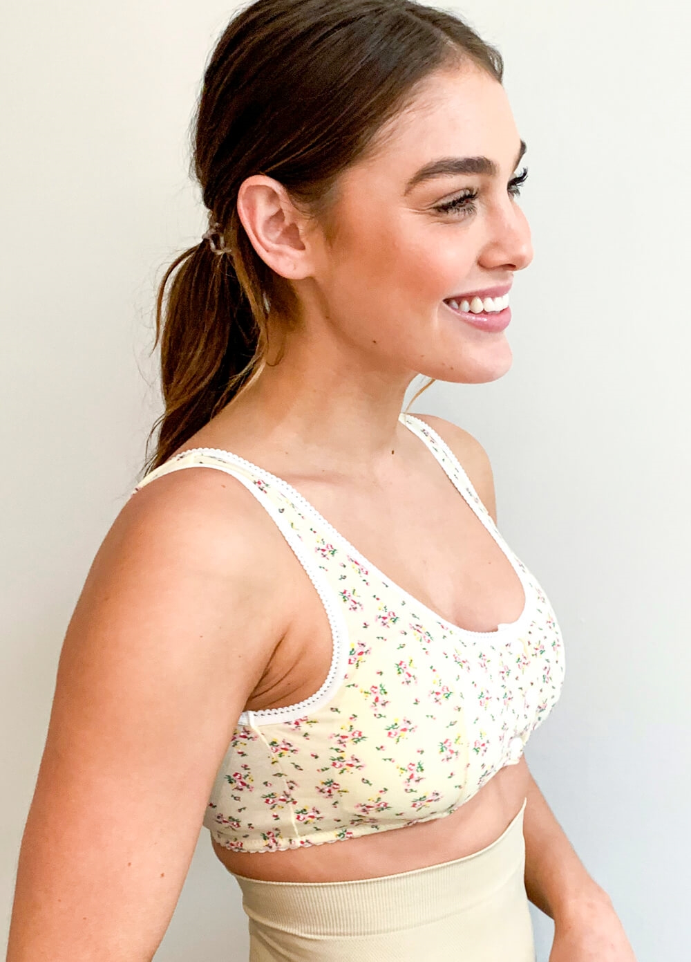 Queen Bee - Rosa Button Nursing Sleep Bra in Yellow Floral