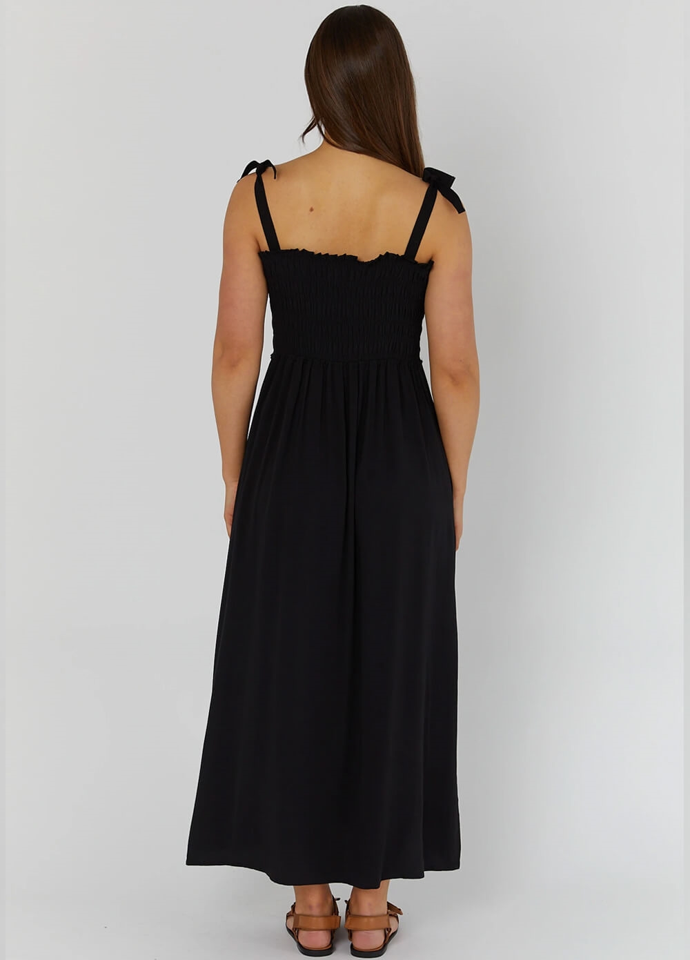 Legoe - Hvar Shirred Maternity Maxi Dress - Black | Queen Bee