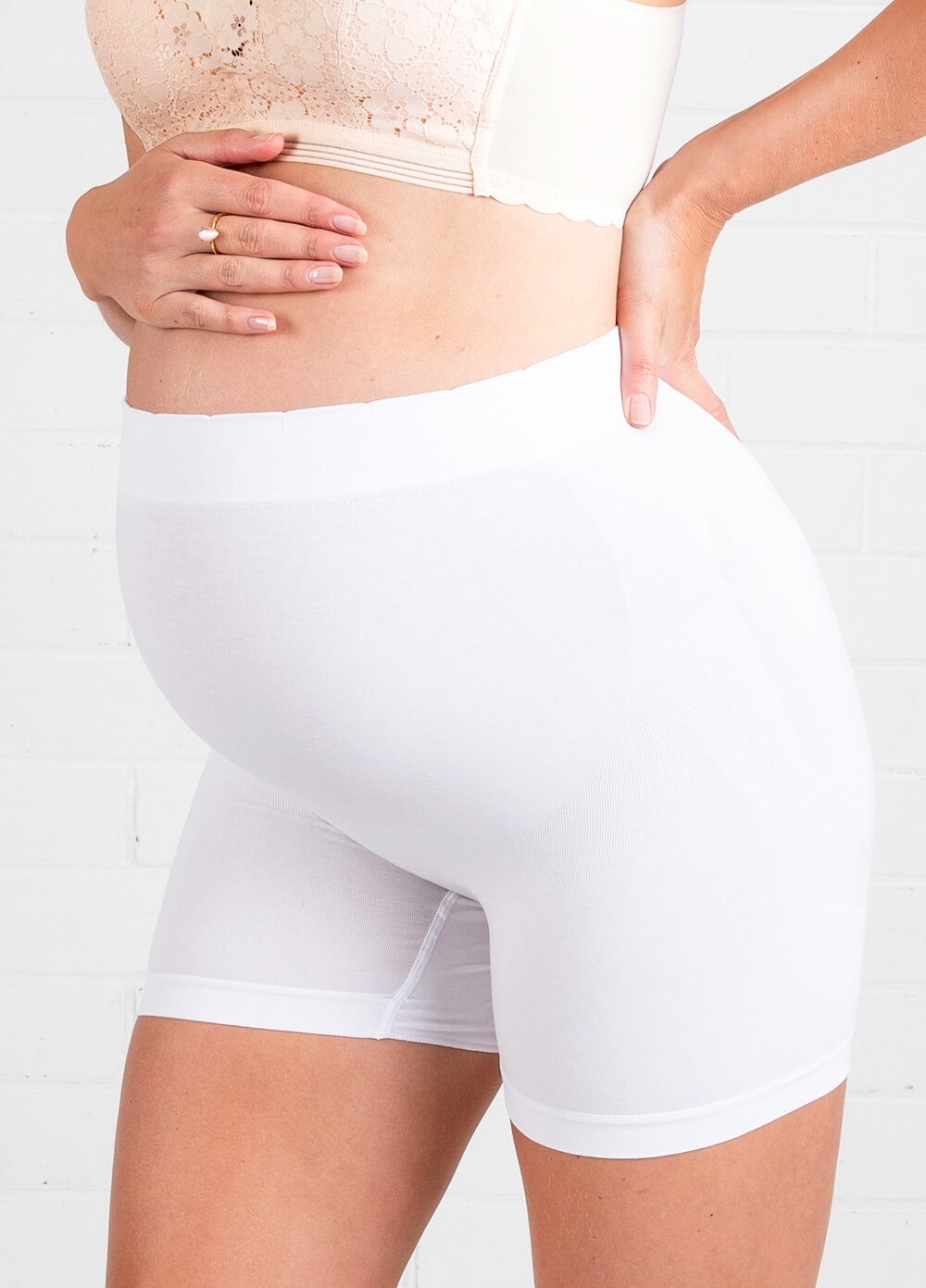 Queen Bee - Katie Over Bump Maternity Underwear Shorts in White