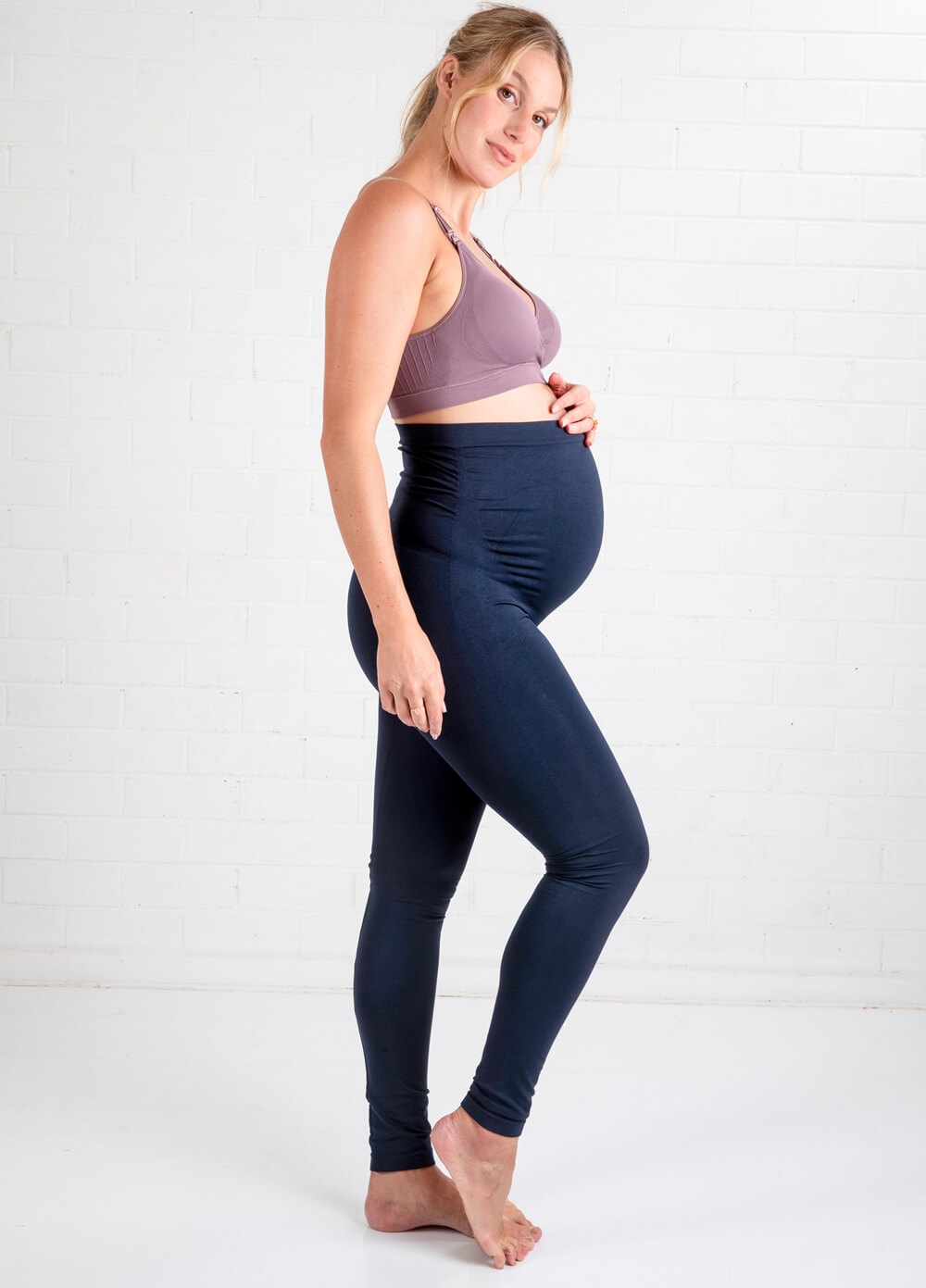 Cara Seamless Maternity Leggings in Navy Blue by Noppies