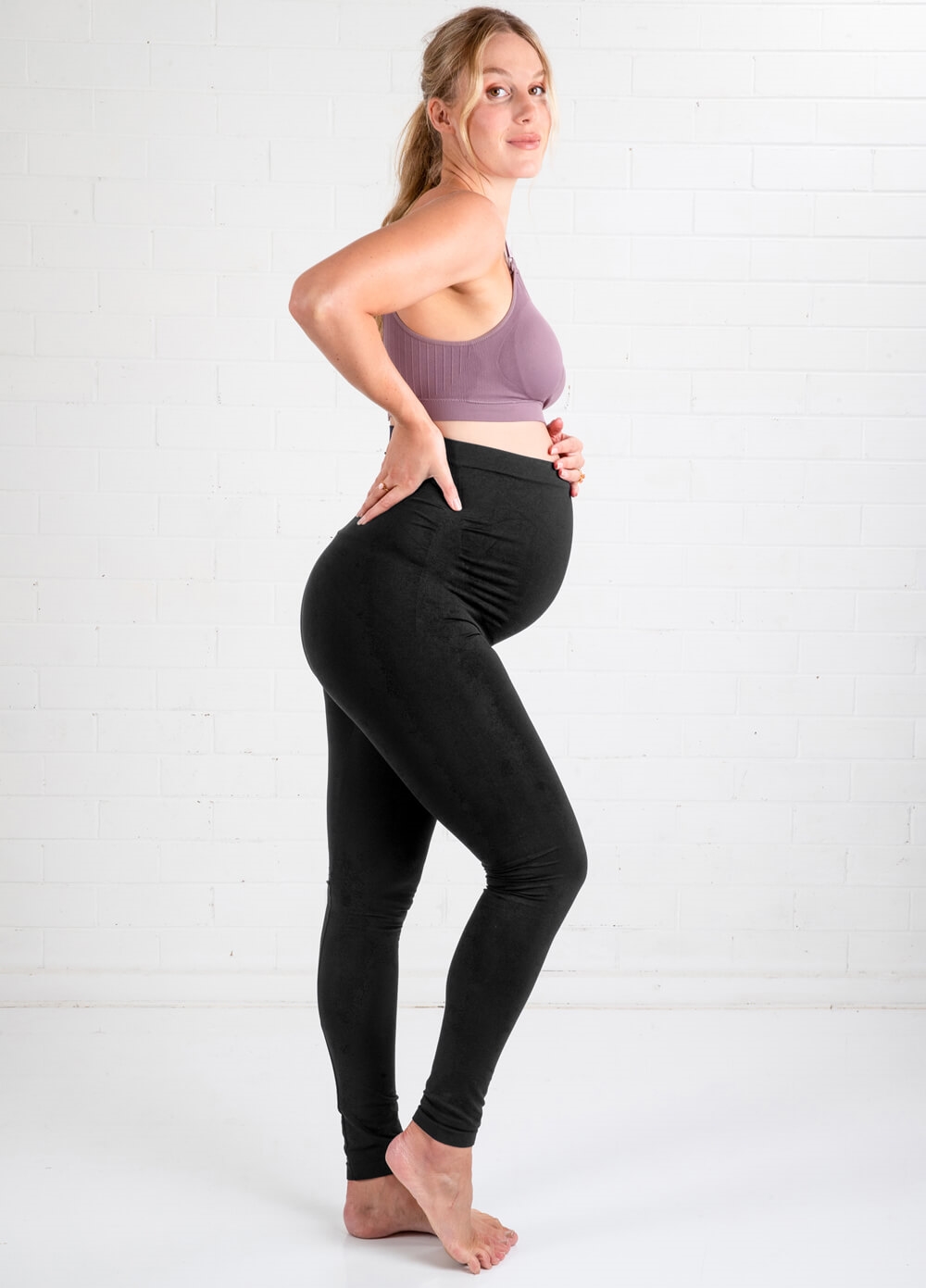 Cara Seamless Maternity Leggings in Black by Noppies