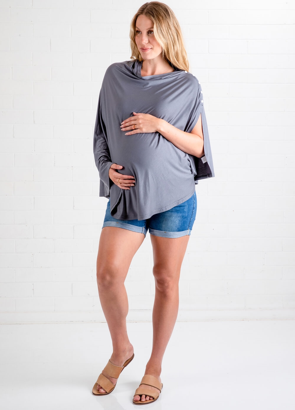 Lait & Co - Memoire Nursing Cover Shawl in Charcoal | Queen Bee