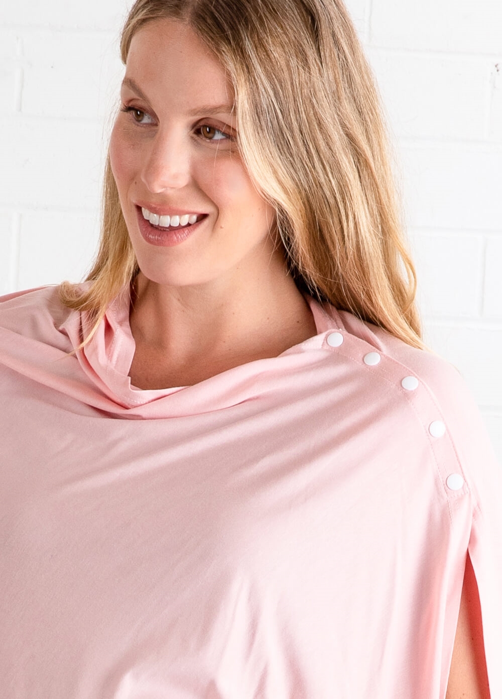 Lait & Co - Memoire Nursing Cover Shawl in Pink | Queen Bee