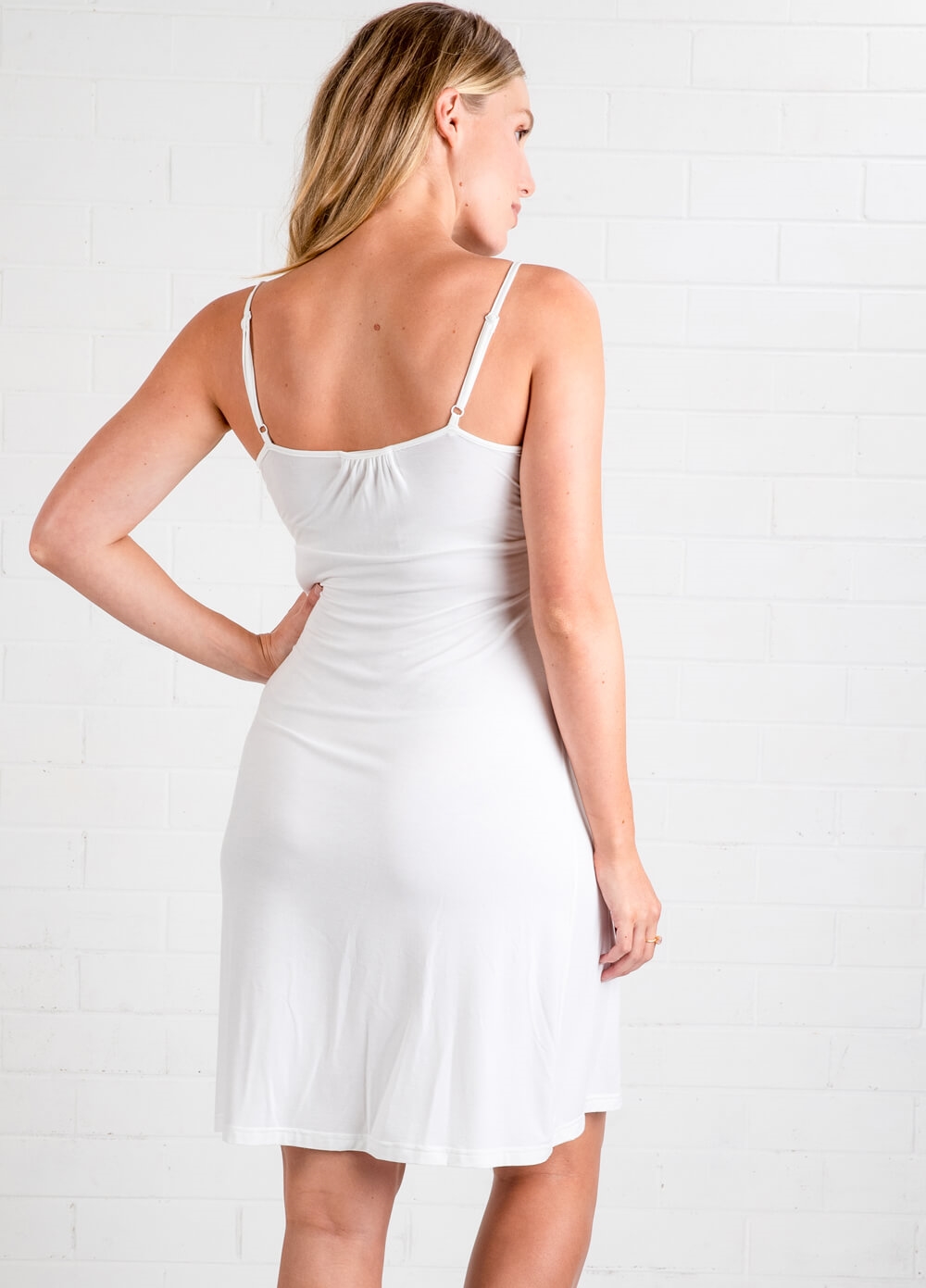 Lait & Co - Moselle Ivory Maternity Nursing Chemise | Queen Bee