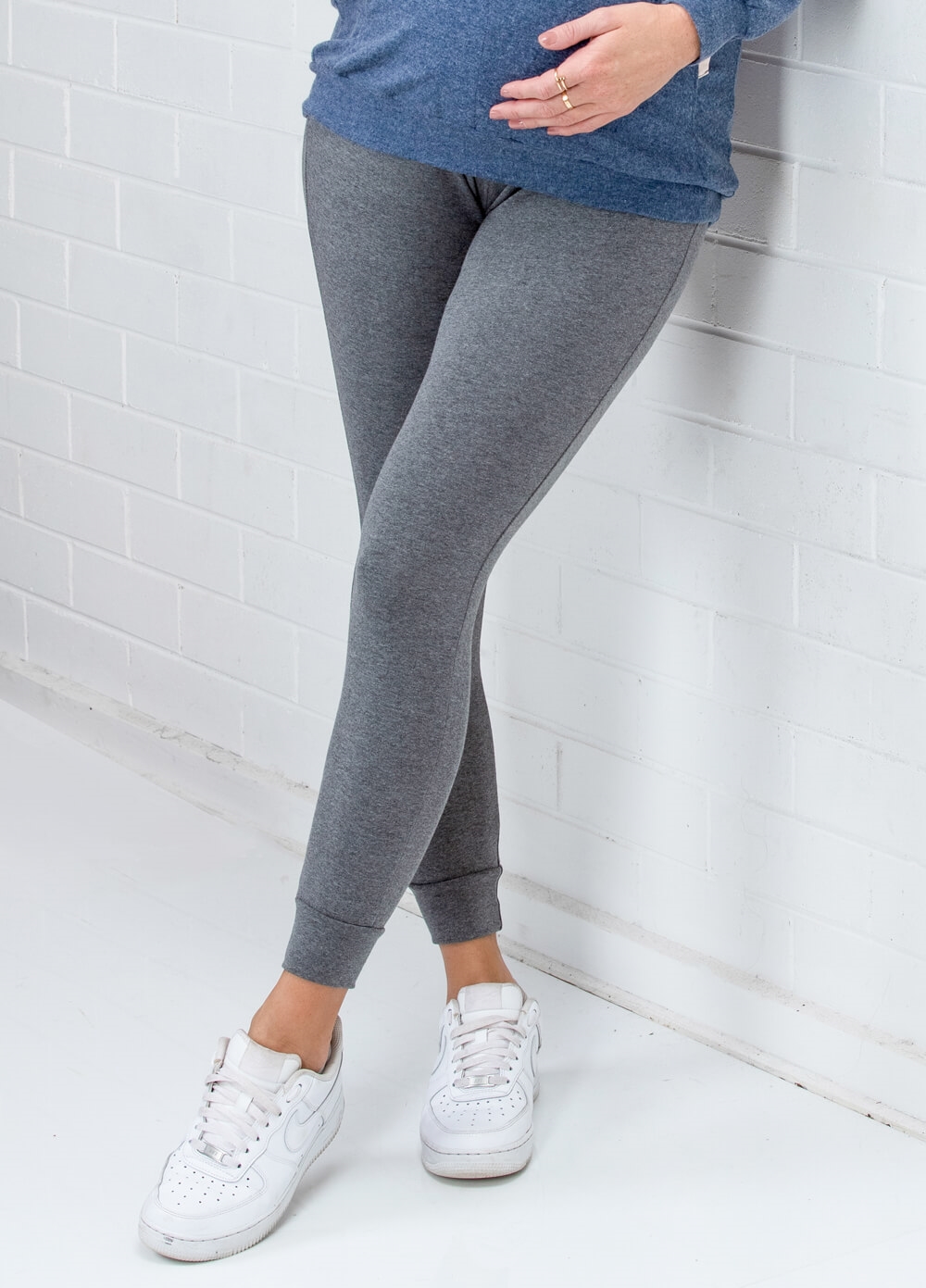 Lait & Co - Ninette Maternity Jogger Pants in Grey | Queen Bee