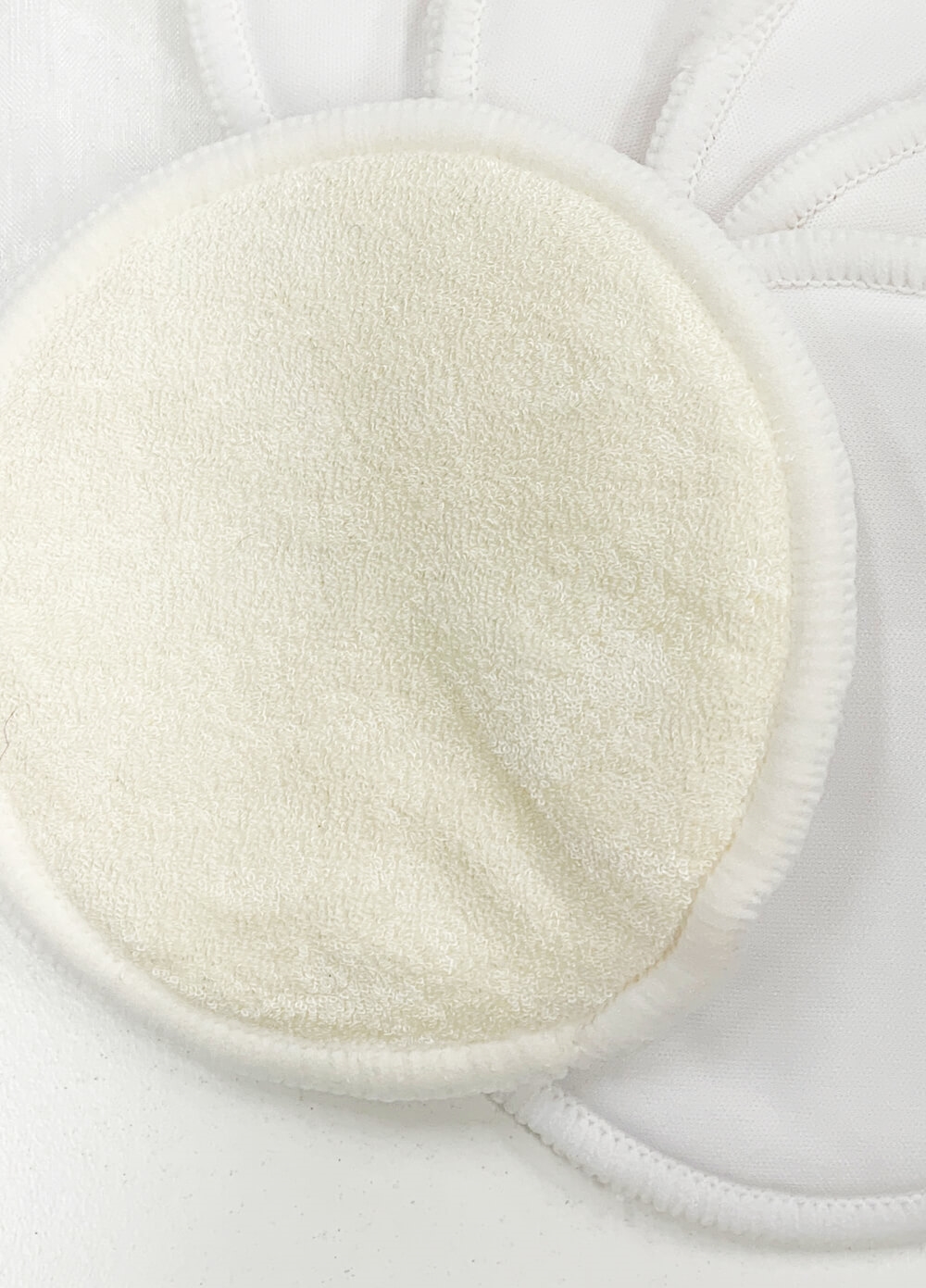 Resuable Multi-Layered Bamboo Nursing Pads (3 Pairs) - Queen Bee