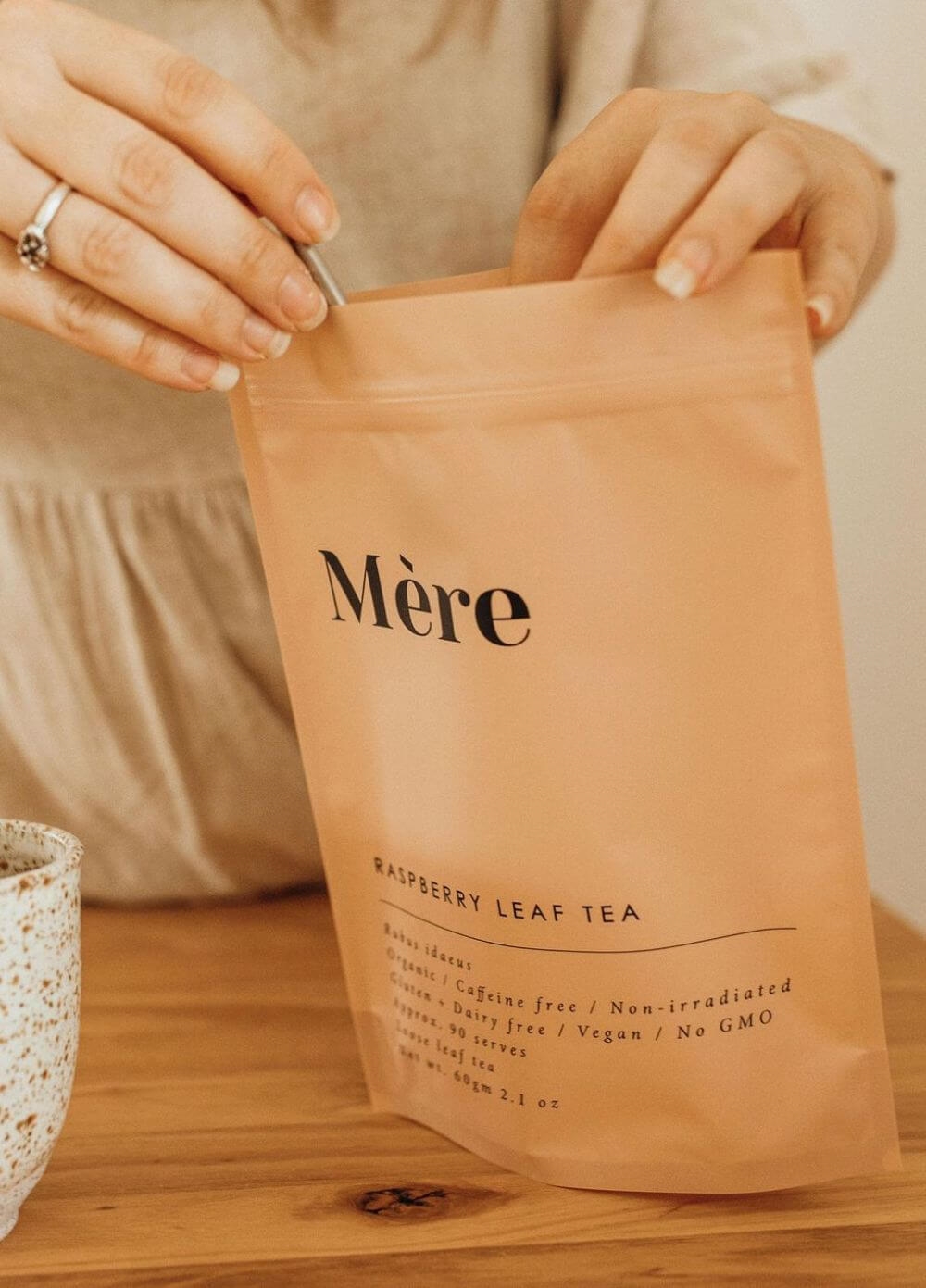 Mere Botanicals - Organic Raspberry Leaf Tea | Queen Bee