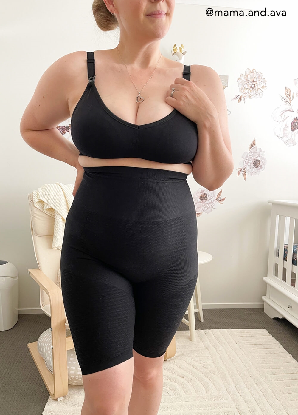 Queen Bee - Leona Seamless Maternity Nursing Bra in Black