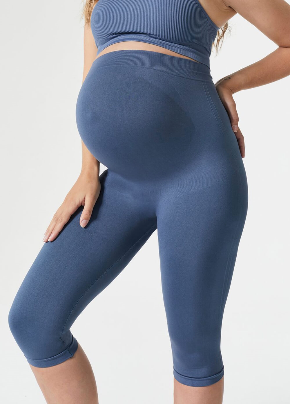 Blanqi - Maternity Belly Support Crop Leggings - Blue | Queen Bee