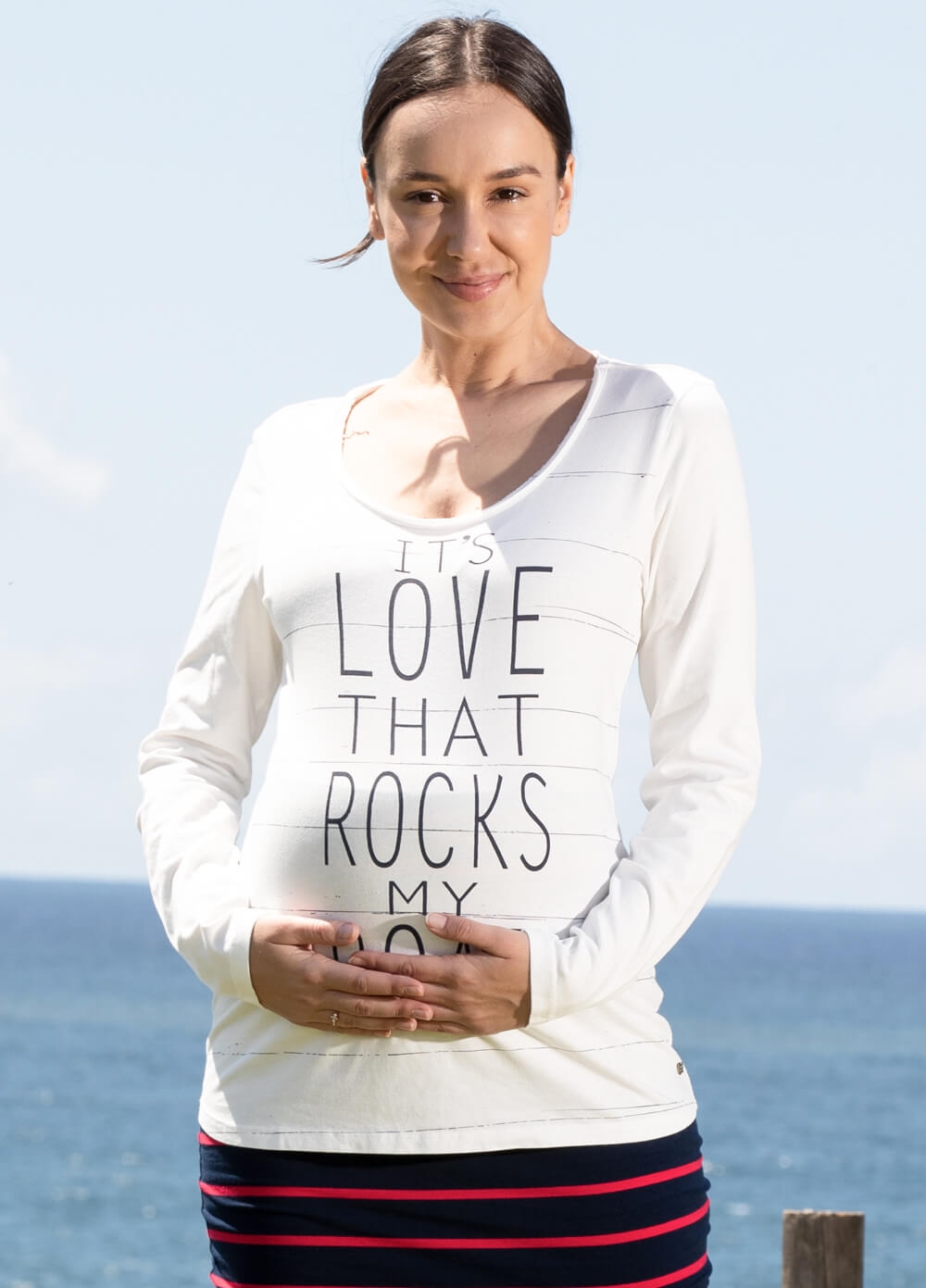 Love Rocks My Boat Maternity Tee in Off-White by Esprit