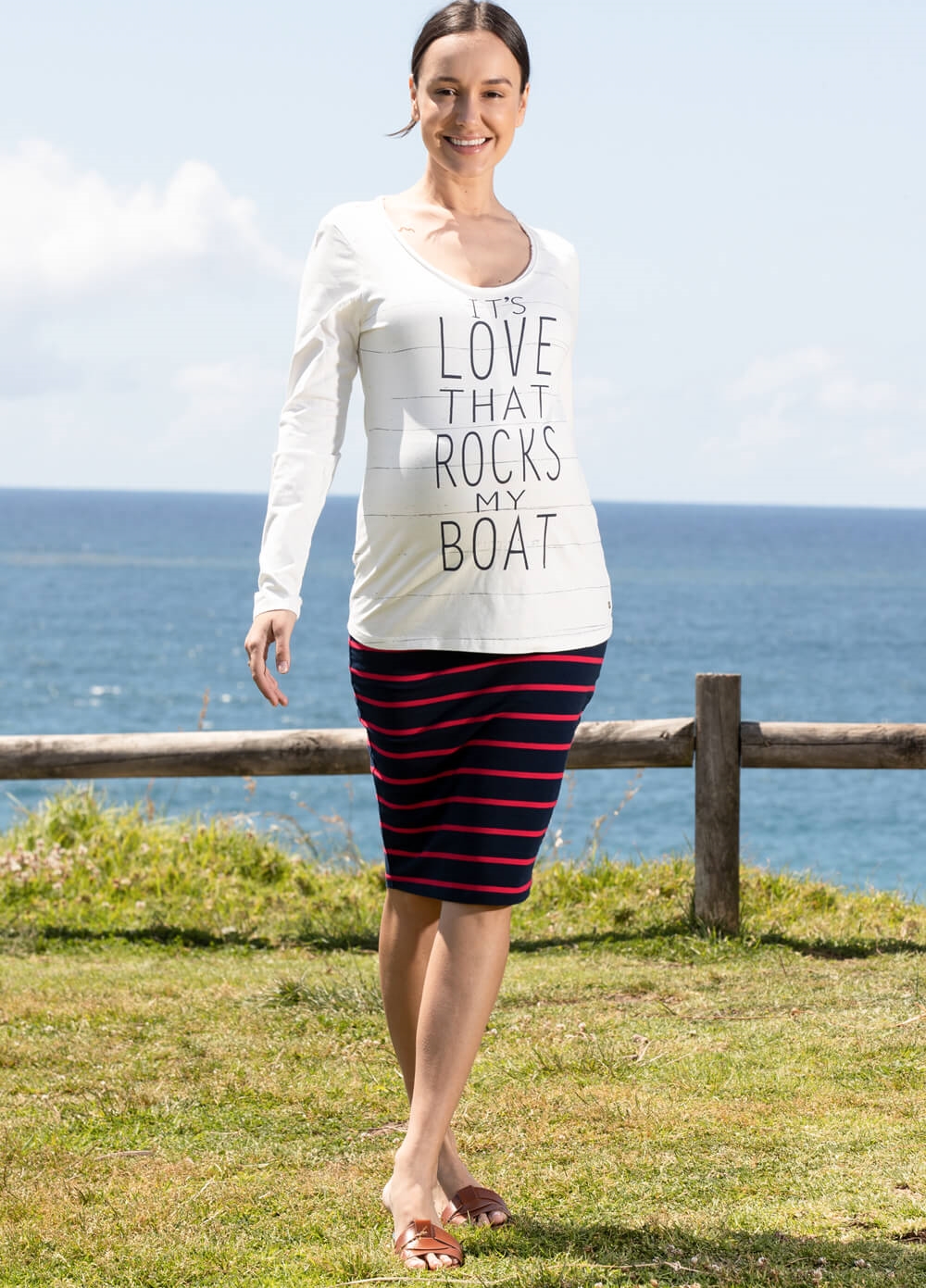Love Rocks My Boat Maternity Tee in Off-White by Esprit