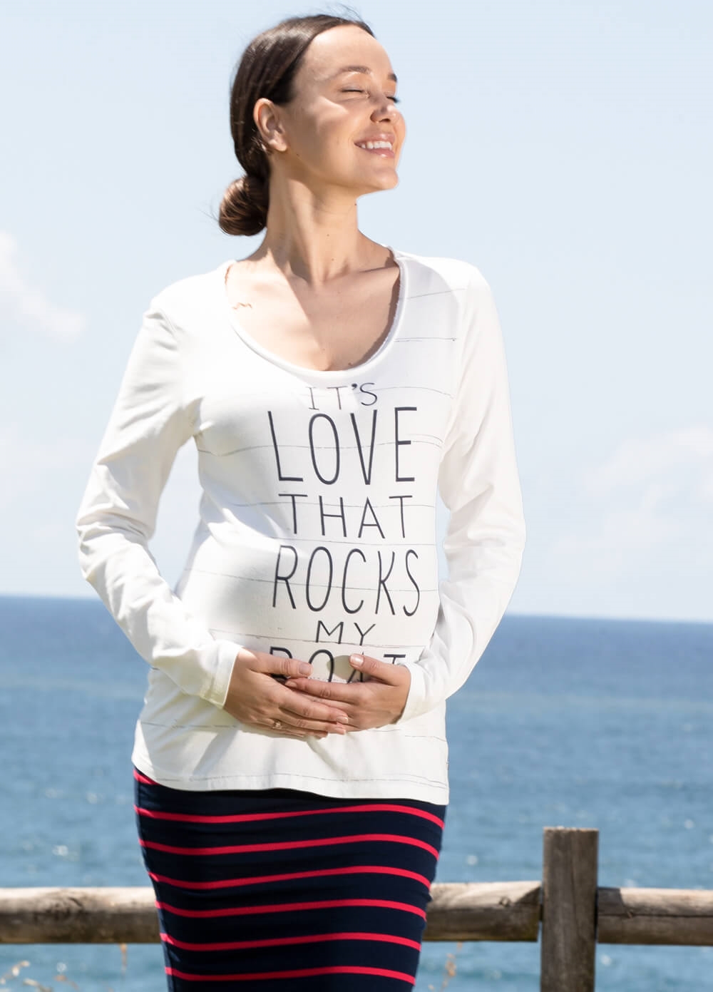 Love Rocks My Boat Maternity Tee in Off-White by Esprit