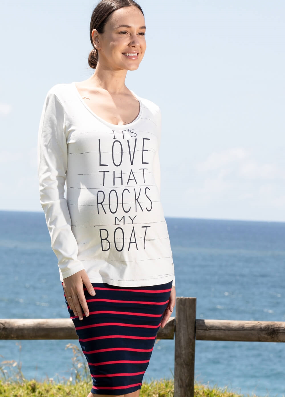 Love Rocks My Boat Maternity Tee in Off-White by Esprit