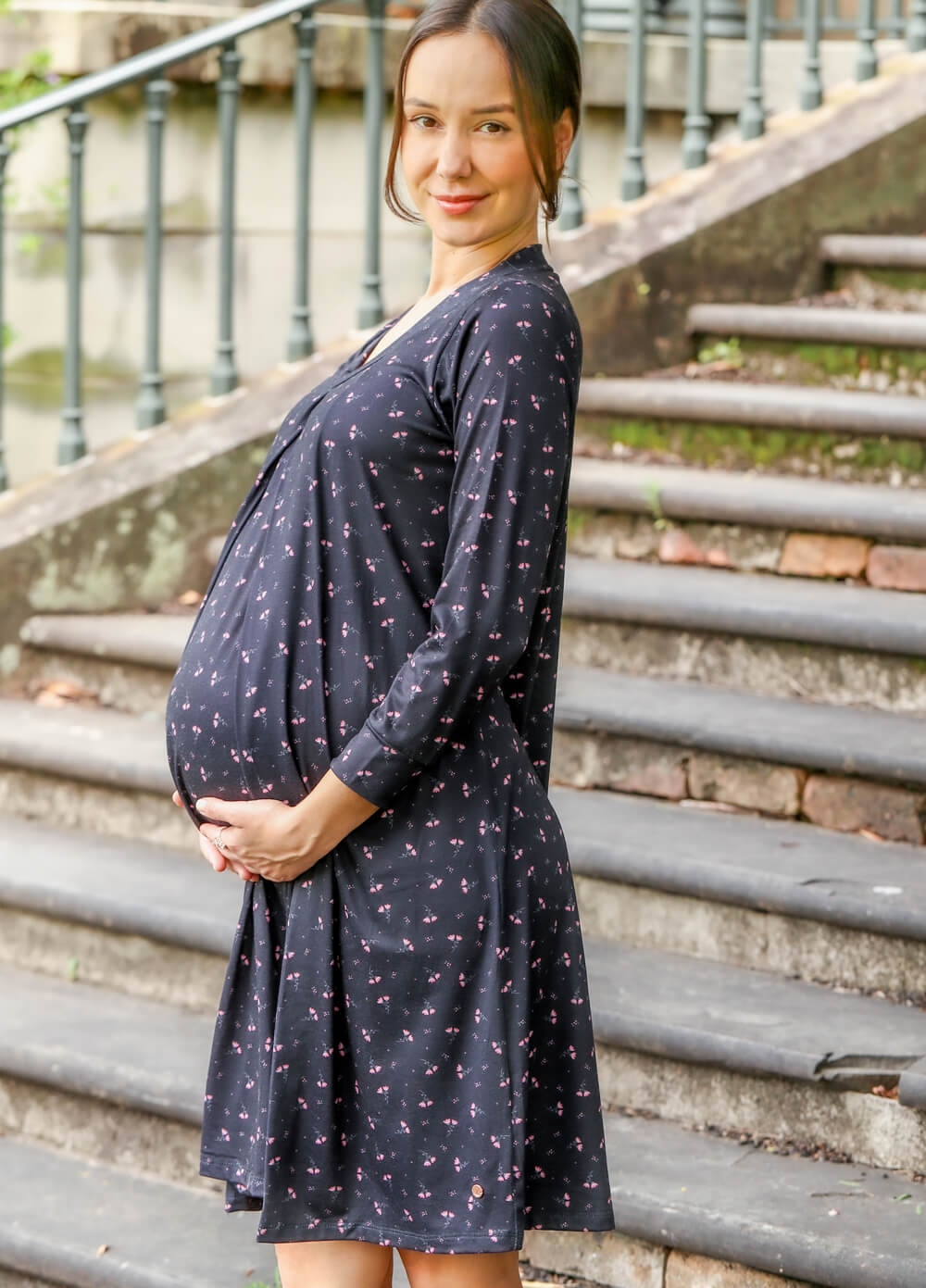 Floressa - Juniper Maternity Hospital Nursing Gown | Queen Bee