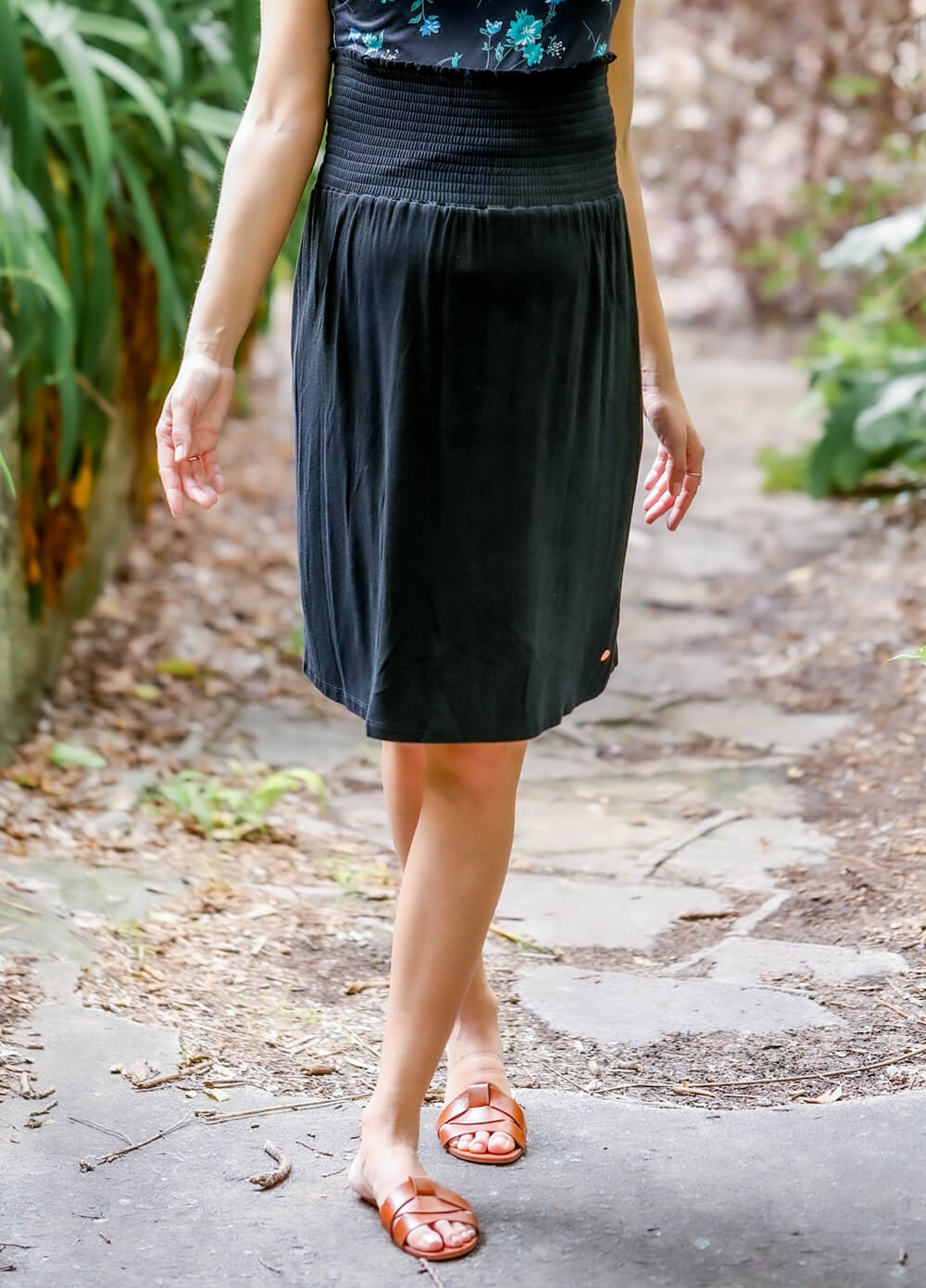 Floressa - Rosaline Gathered Maternity Skirt in Black | Queen Bee