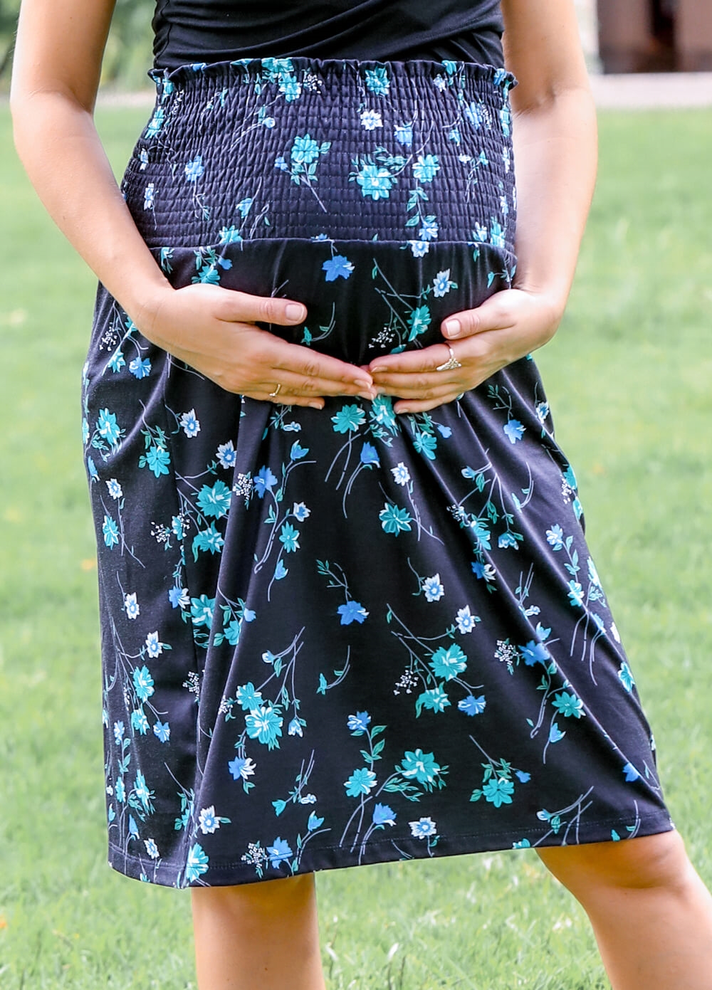 Floressa - Rosaline Gathered Maternity Skirt in Midnight Floral