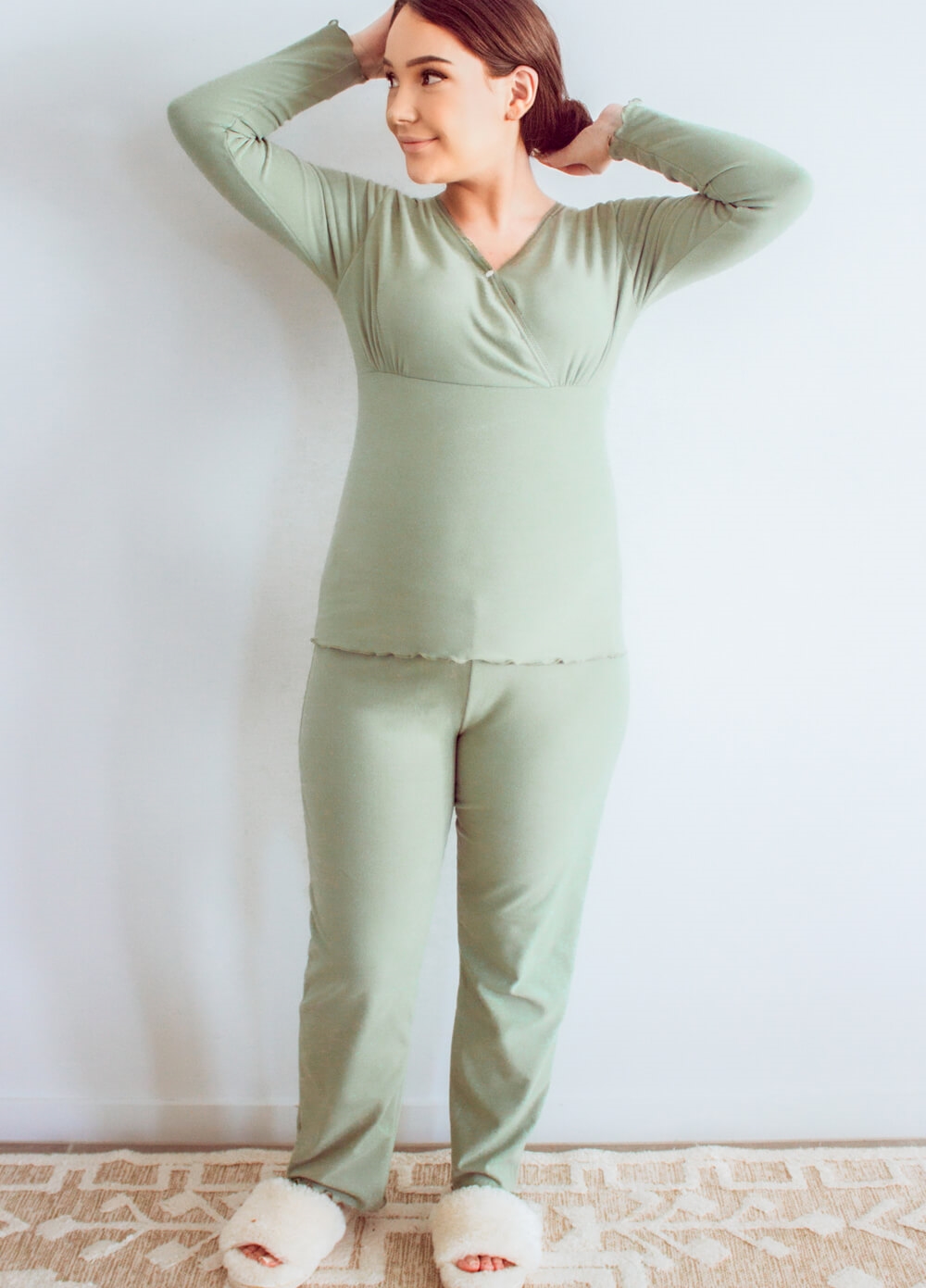 Lait & Co - Angelique Fleecy Nursing PJ Lounge Set in Spearmint