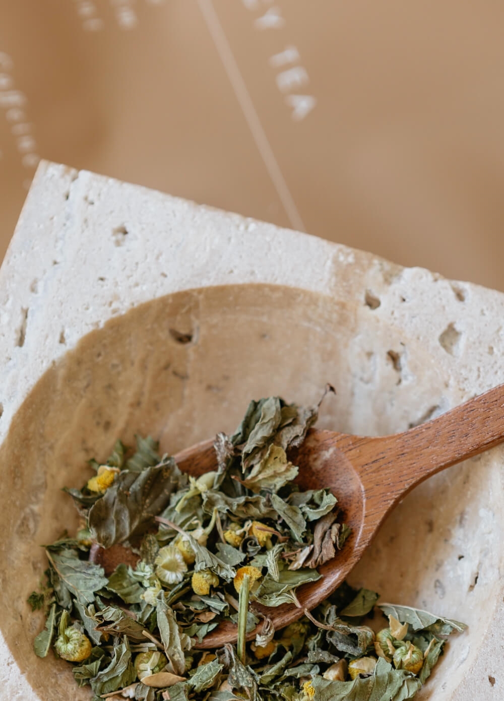 Mere Botanicals - Organic Pregnancy Tea | Queen Bee