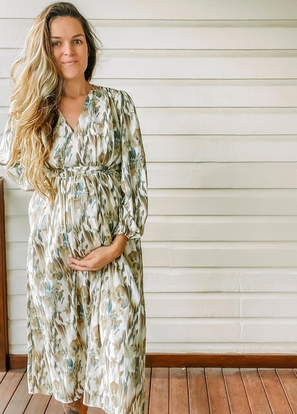 Lait & Co - Evie Maternity Midi Dress in Taupe Floral