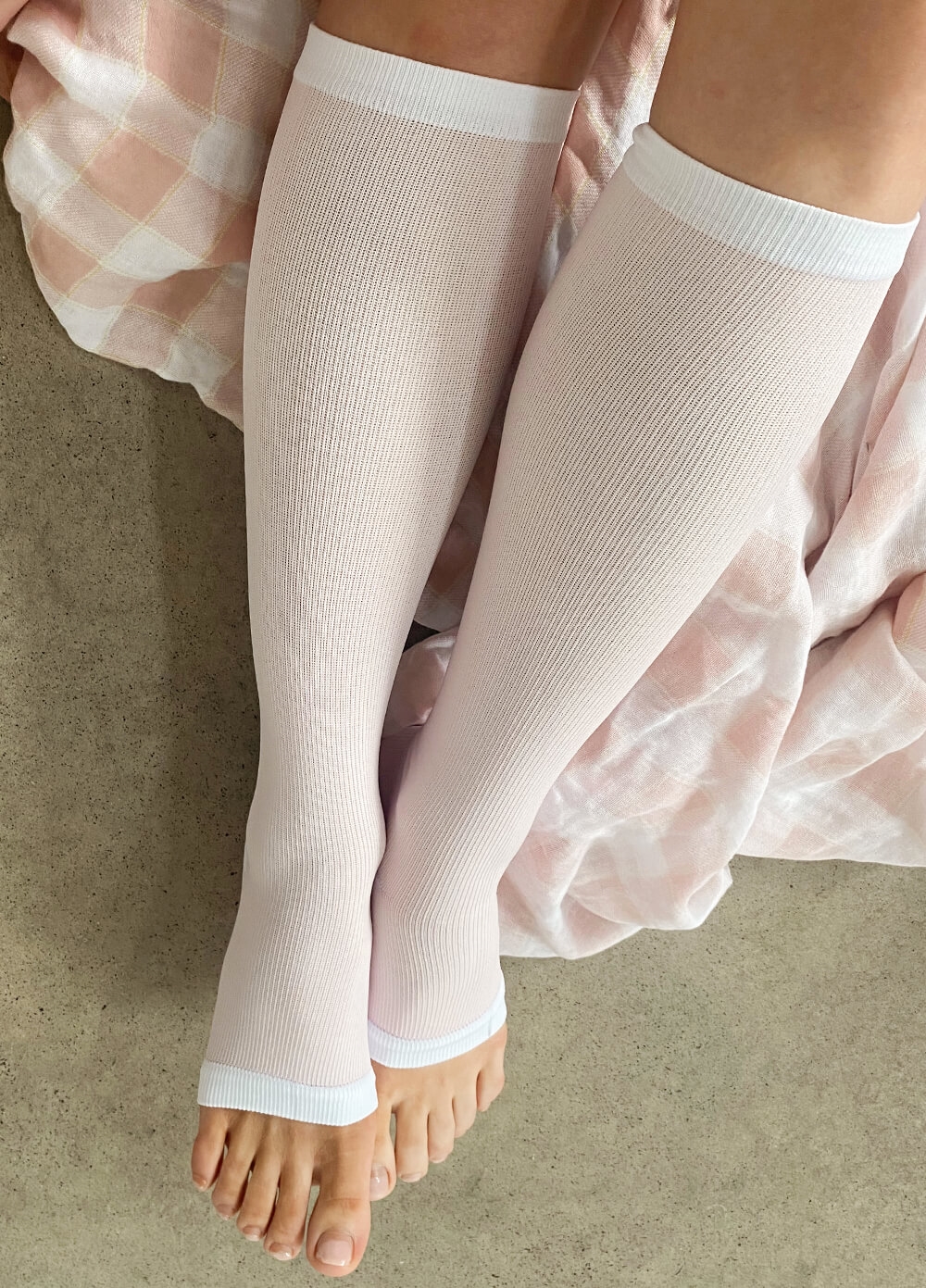 Mama Sox - Inspire Open Toe Maternity Compression Socks in Pale Pink