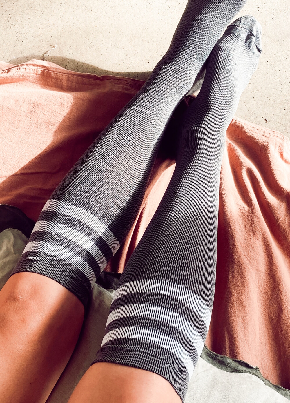 Mama Sox - Motivate Maternity Compression Socks in Grey Stripe