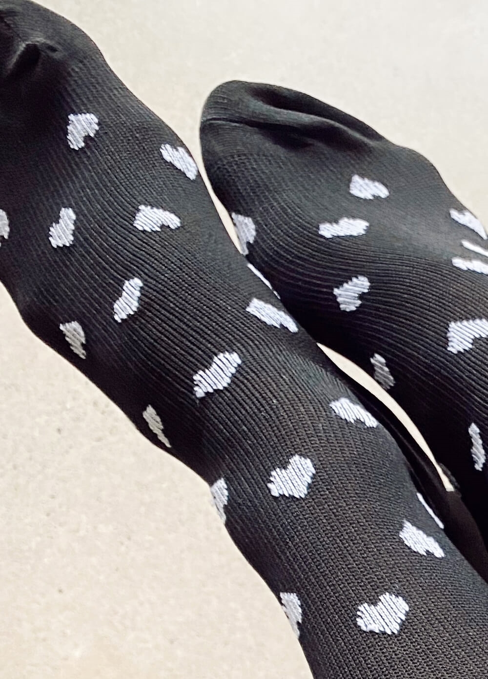 Mama Sox - Delight Maternity Compression Socks in Black Heart