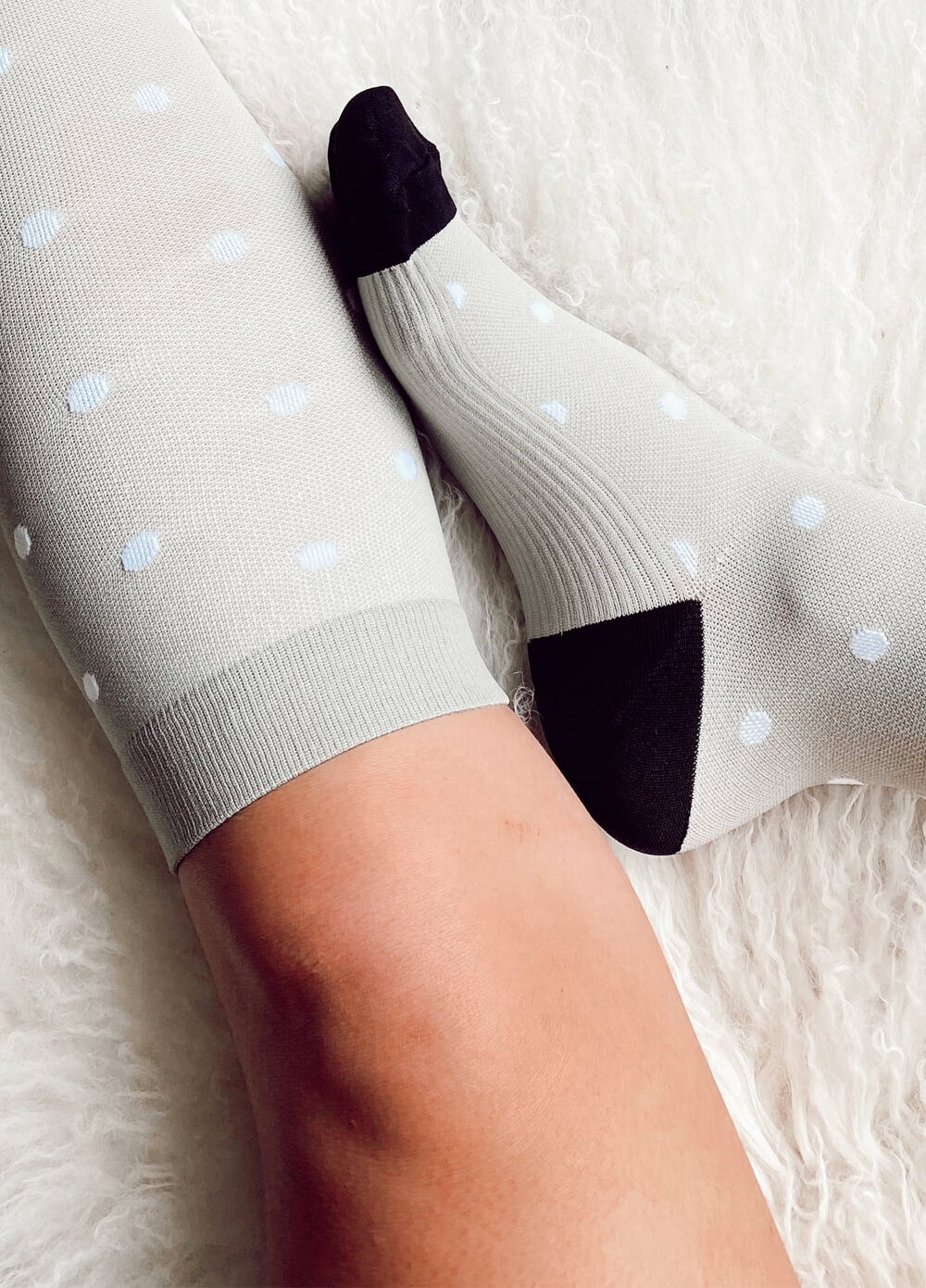 Mama Sox - Excite Maternity Compression Socks in Grey Polkadot