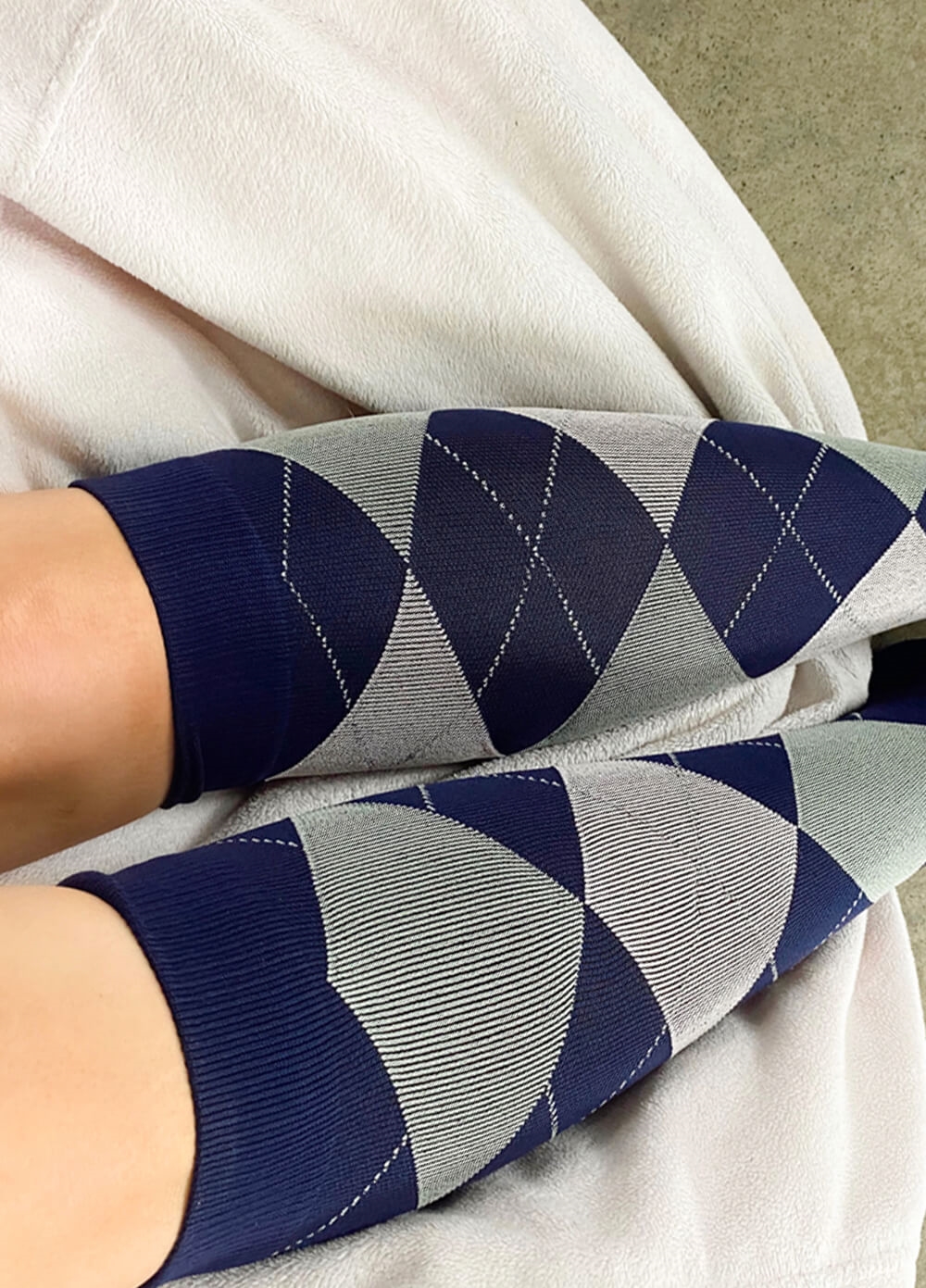 Mama Sox - Excite Maternity Compression Socks in Navy Argyle