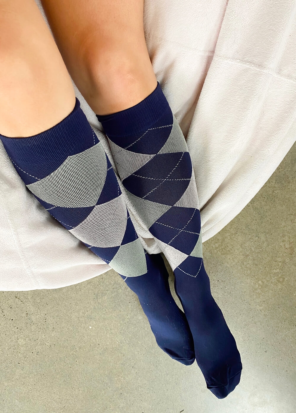 Mama Sox - Excite Maternity Compression Socks in Navy Argyle