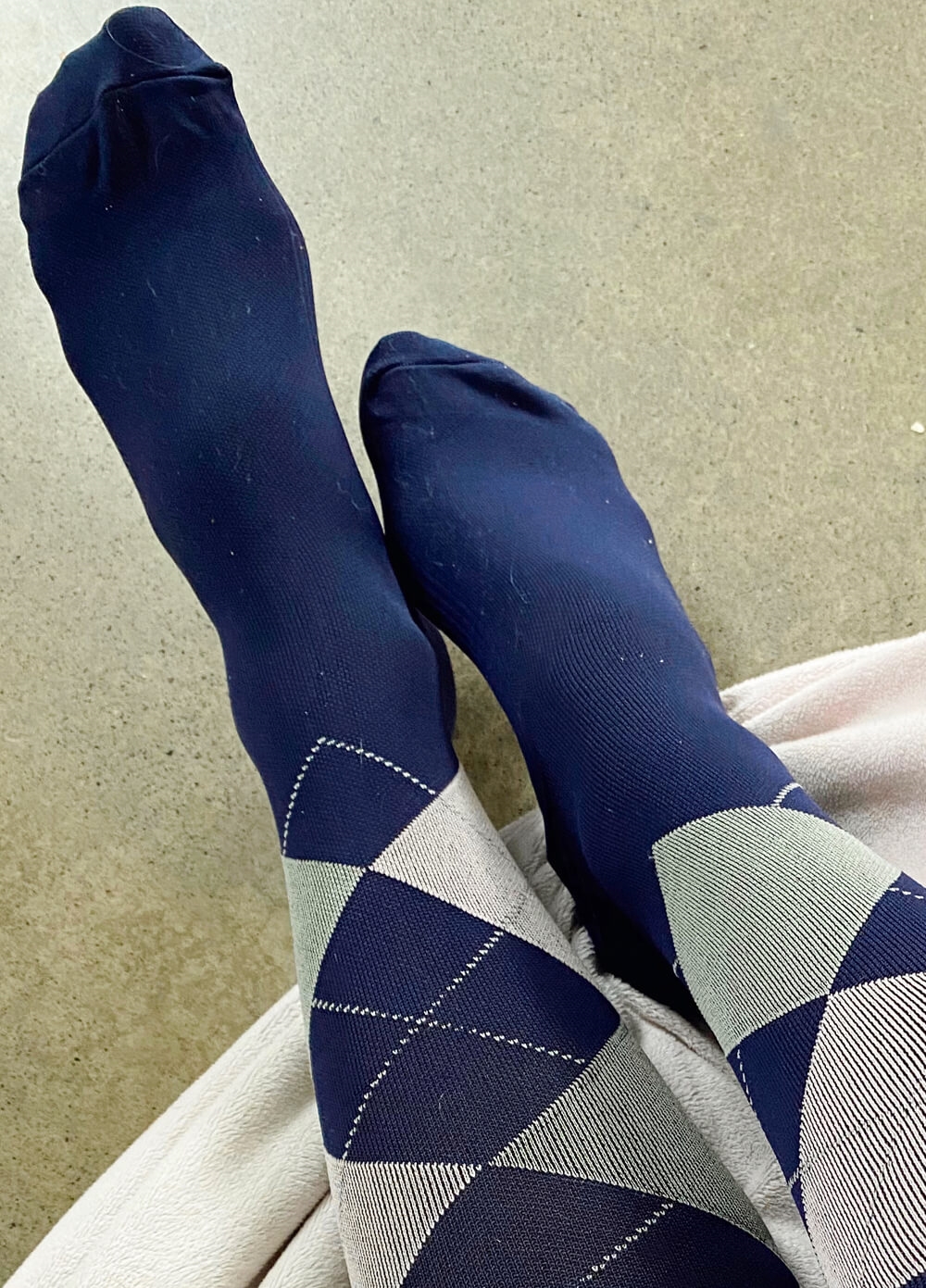 Mama Sox - Excite Maternity Compression Socks in Navy Argyle